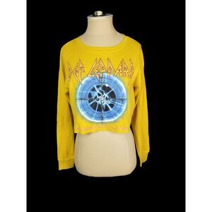 Def Leppard  Band Tee Cropped Long Sleeved Thermal Size Small